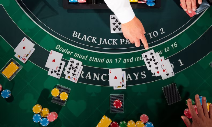 cách chơi blackjack 3 hand