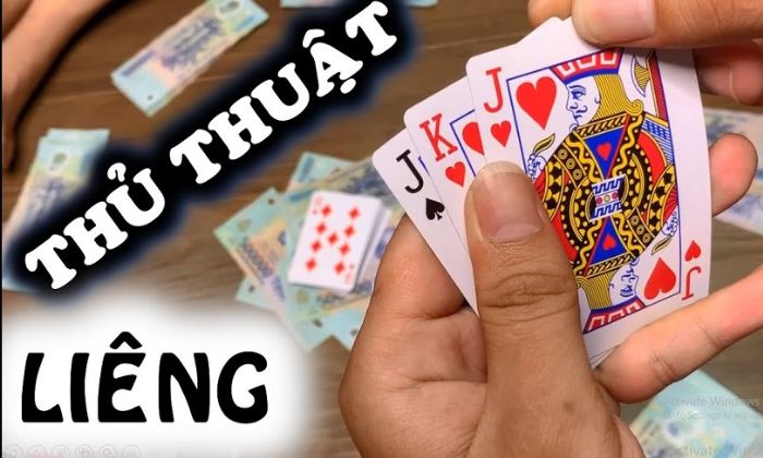 Cách chia bài được liêng